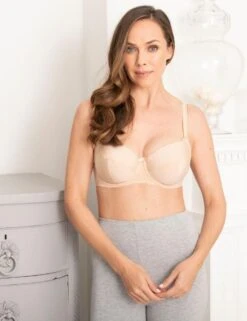 182801 Charnos Everyday Comfort Full Cup Bra - 182801 Latte