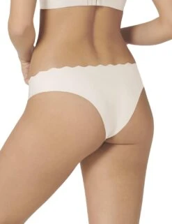 10207954 Sloggi Zero Feel Wavy Brazil Brief - 10207954 Angora