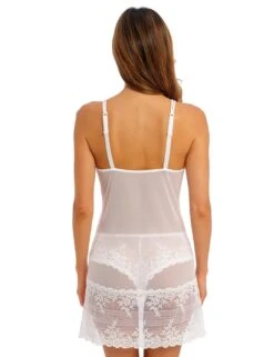 0814191 Wacoal Embrace Lace Chemise - 814191 Delicious White